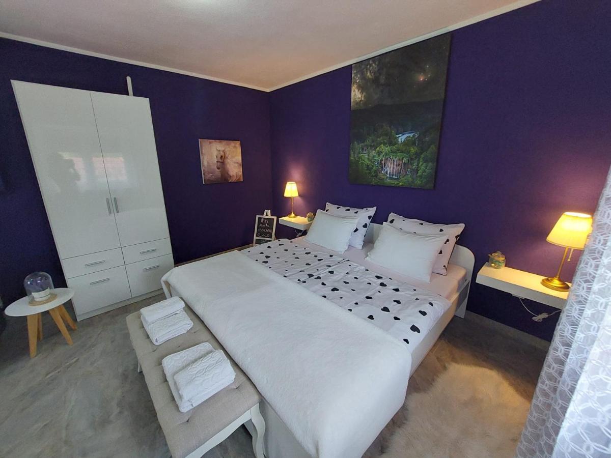 Studio Apartman Marta Korenica Exterior foto
